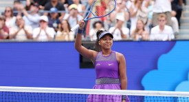 穆里尼奥欧冠滑铁卢后调整策略，力挽狂澜寻求翻身